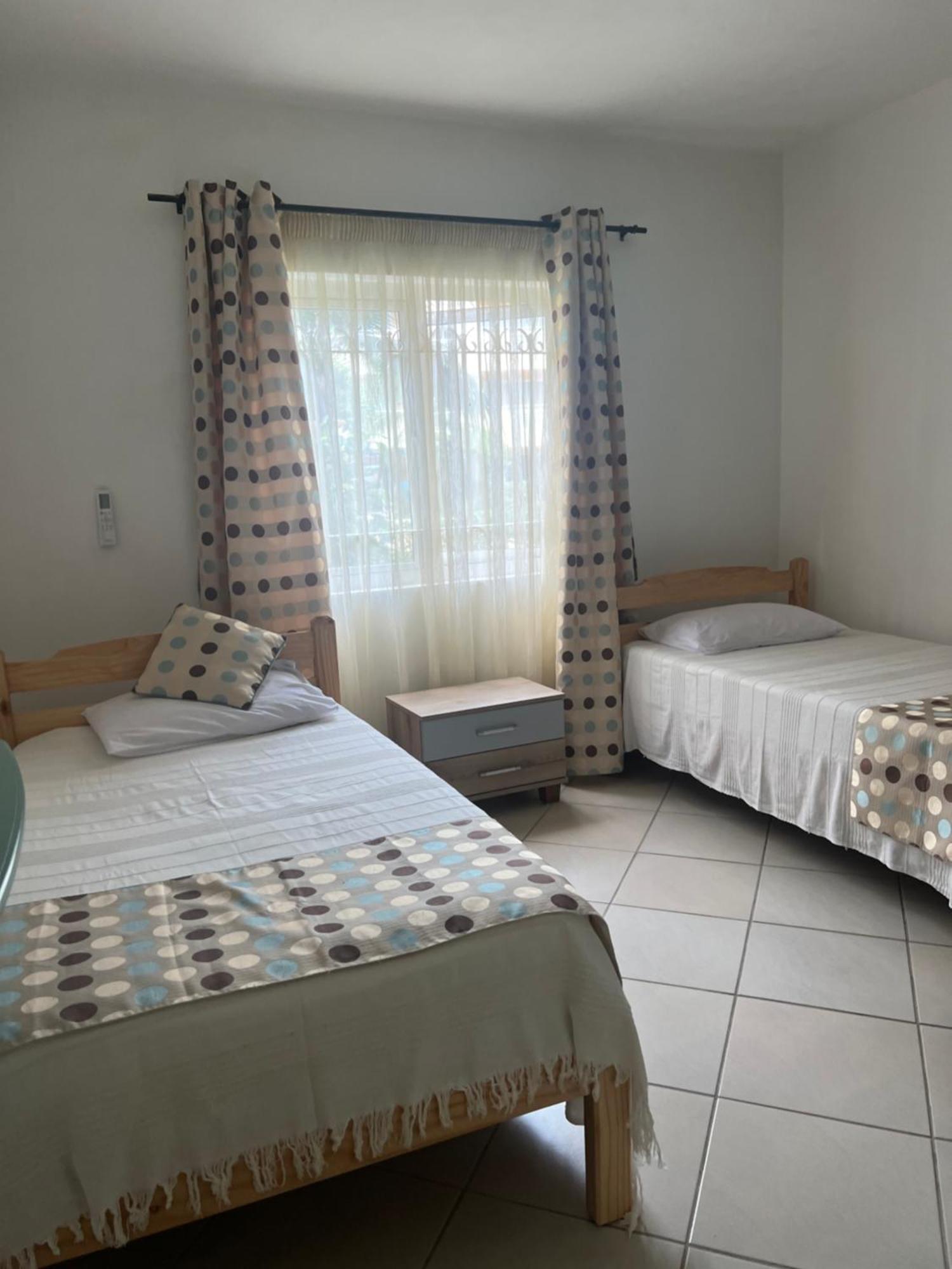 Apartment Tamarinier Complexe Flic en Flac Bagian luar foto