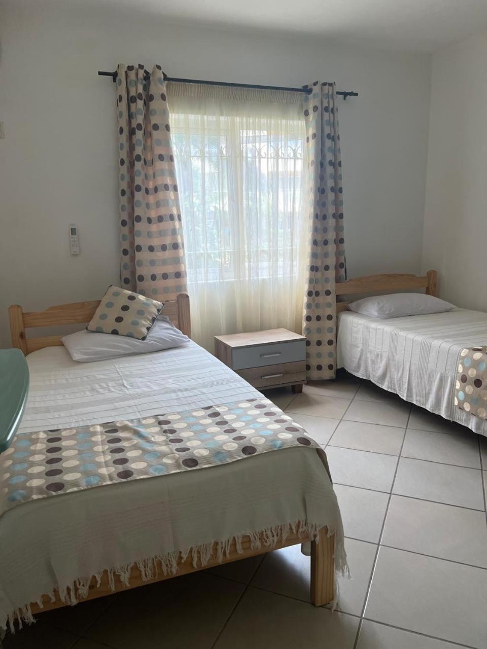 Apartment Tamarinier Complexe Flic en Flac Bagian luar foto